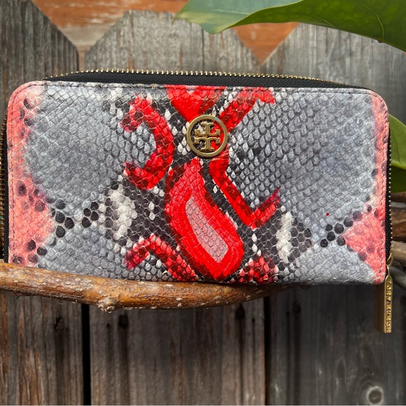 Tory Burch Snakeskin Embossed Leather Wallet - Picture 1 of 4